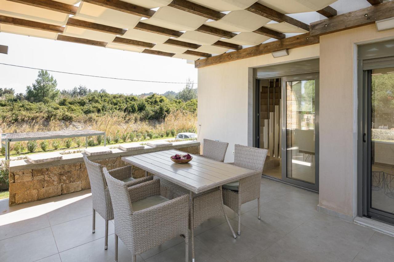 #Flh - Amalthia & Αthena Beachfront Houses In Pefkohori Εξωτερικό φωτογραφία