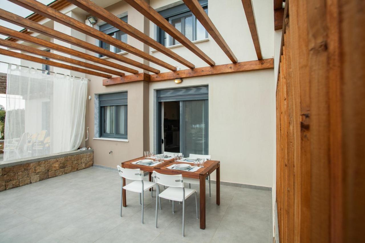 #Flh - Amalthia & Αthena Beachfront Houses In Pefkohori Εξωτερικό φωτογραφία