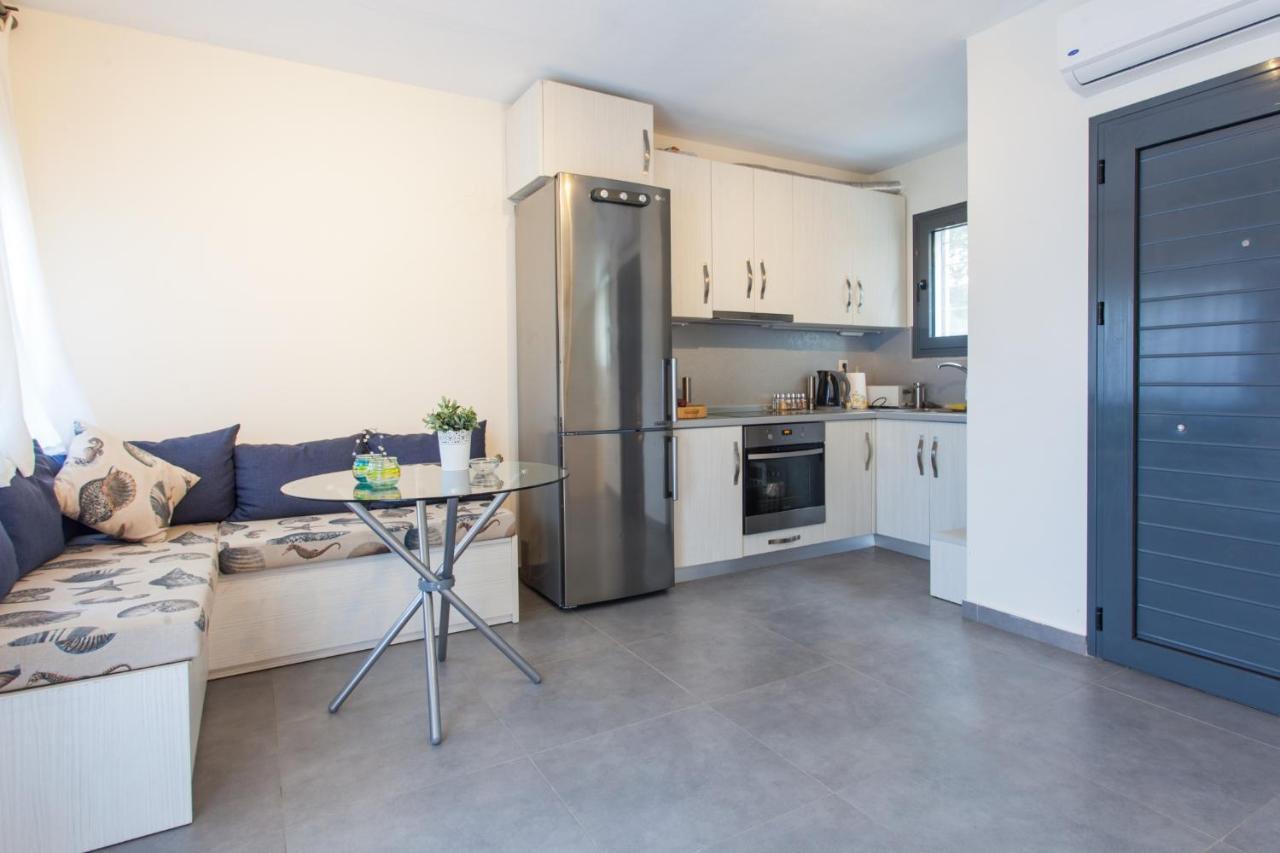 #Flh - Amalthia & Αthena Beachfront Houses In Pefkohori Εξωτερικό φωτογραφία